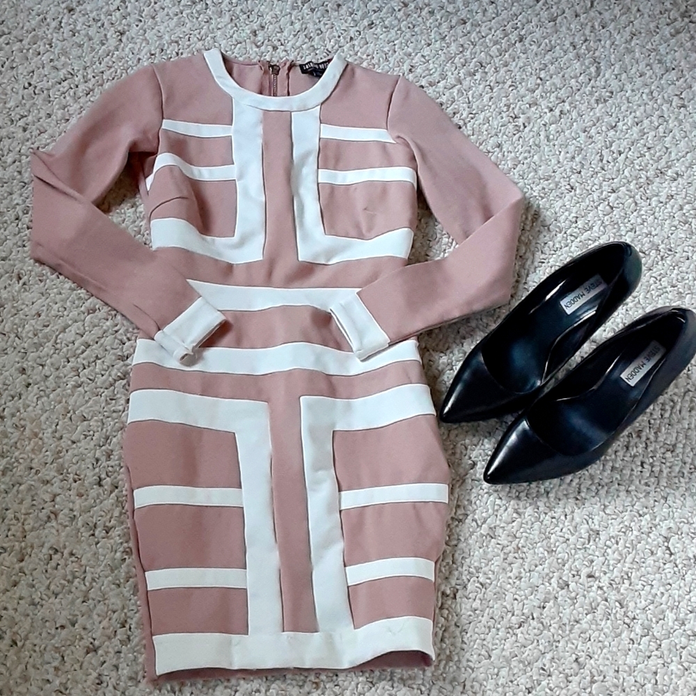 4/$25 Fashion Nova pink bodycon dress size xs